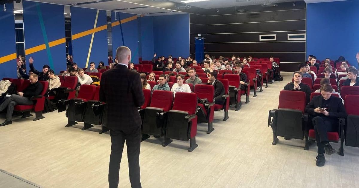 «Белая шляпа» в ВолГУ: Shahulov Lab, КЦ .RU/.РФ и ТПП обсудили будущее IT-безопасности